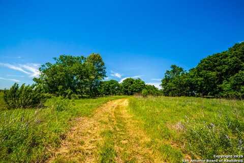 8263 Huber Rd, Seguin, TX 78155