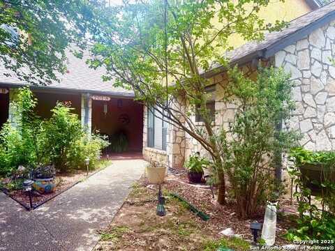 701 Thetford, San Antonio, TX 78254
