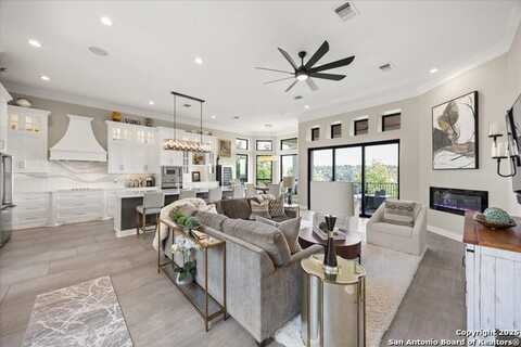 189 Hannah, Boerne, TX 78006