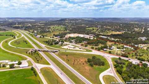2 FM 289, Comfort, TX 78013