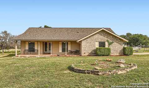 1608 Kings Ranch Rd, Bandera, TX 78003