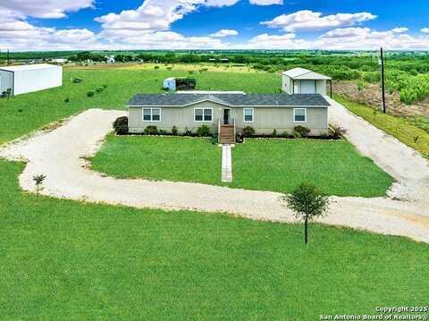 1640 WOSNIG RD, Marion, TX 78124