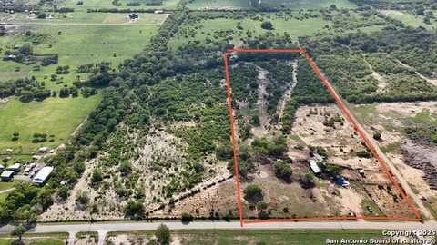 3285 Pittman, Saint Hedwig, TX 78152