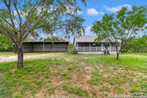 6185 Cr 417, McCoy, TX 78113