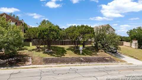 21006 Promontory Cir, San Antonio, TX 78258