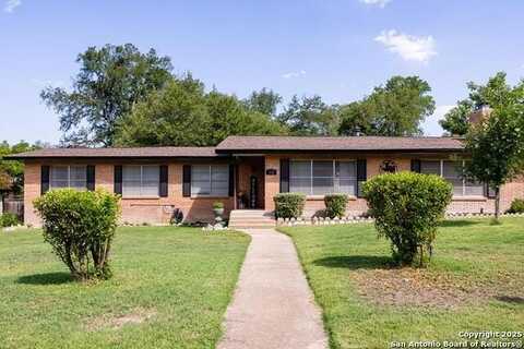532 Overhill, Kerrville, TX 78028