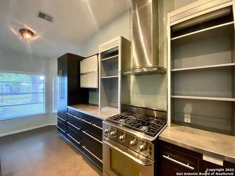 10348 Flatland Trail, Converse, TX 78109