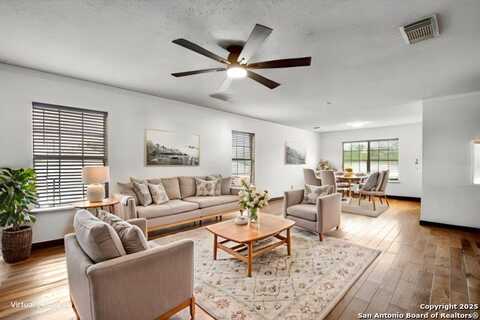 16624 Blanco Ky, San Antonio, TX 78247
