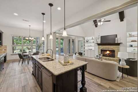 25719 Stormy Rdg, San Antonio, TX 78255