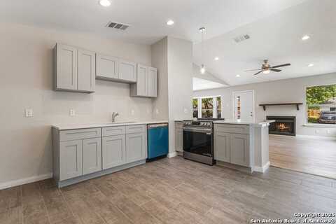 4013 Colonial Sun, San Antonio, TX 78244