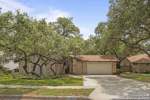4514 Black Walnut Woods, San Antonio, TX 78249