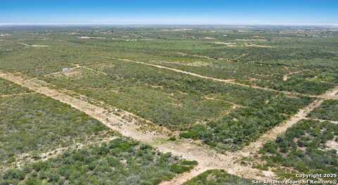 Tract 34 Cr1515, Moore, TX 78057