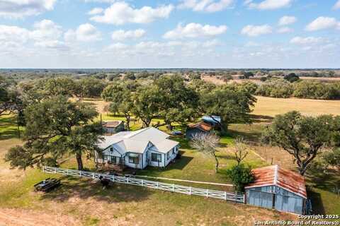 16297 SH 111, Yoakum, TX 77995