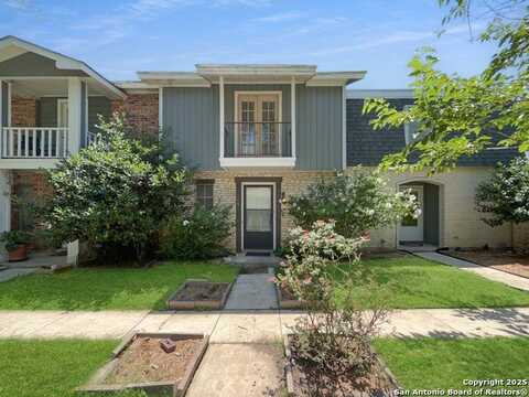 311 E SAN ANTONIO AVE, Boerne, TX 78006