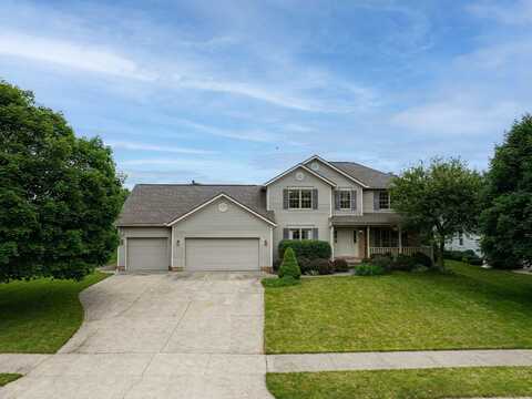 1948 Wendover Circle NE, North Canton, OH 44720