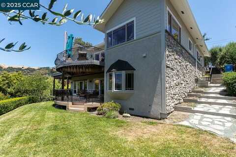 1127 Oak Hill Rd, Lafayette, CA 94549