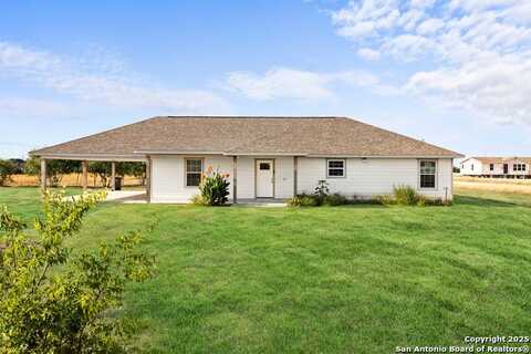 1034 county road 6710, Natalia, TX 78059