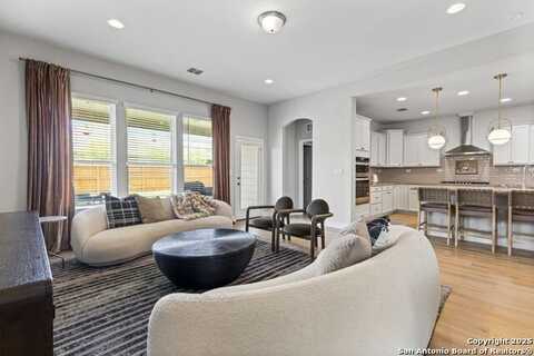 7618 Desperado, Boerne, TX 78015