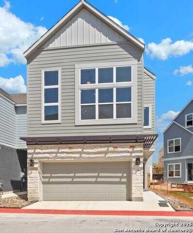 5843 Whitby, San Antonio, TX 78240