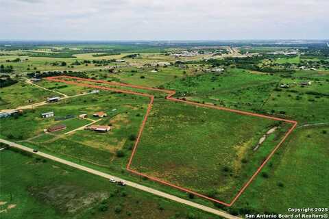 495 Prairie Hill Rd, Seguin, TX 78155