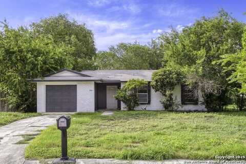 5031 Gene Cernan, Kirby, TX 78219