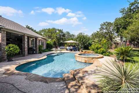 19530 Creekview Oaks, Garden Ridge, TX 78266