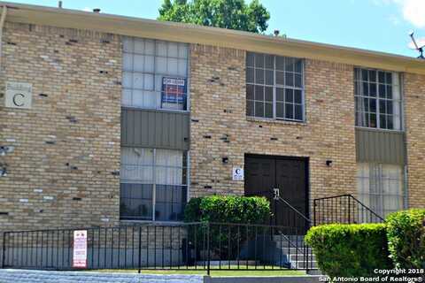 6611 Southpoint Dr, San Antonio, TX 78229