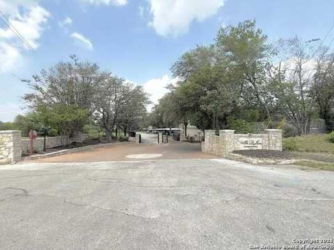 100 Lorenz Rd, San Antonio, TX 78209