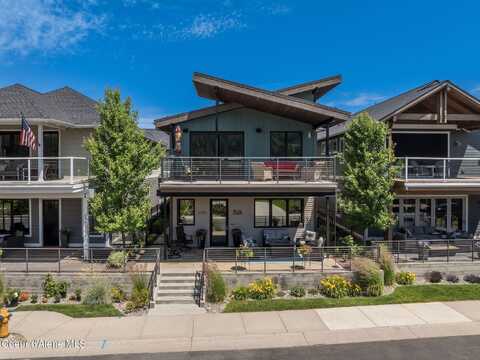 1705 W Bellerive Ln, Coeur D Alene, ID 83814