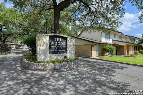 8915 Datapoint, San Antonio, TX 78229