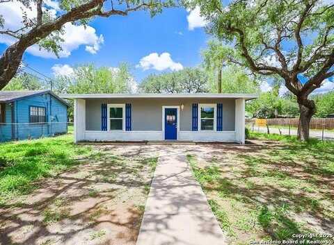811 N Archer, Beeville, TX 78102