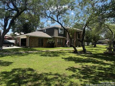 6847 PEMBROKE RD, San Antonio, TX 78240