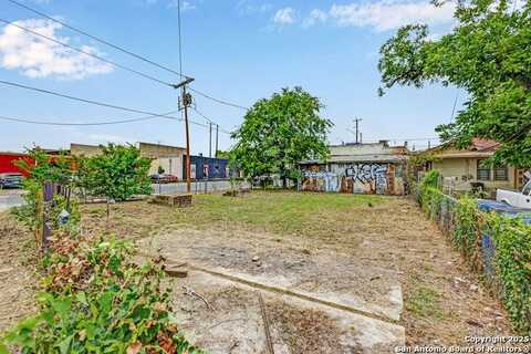 110 Zapata, San Antonio, TX 78210
