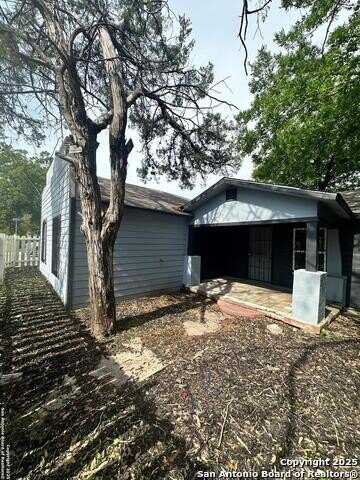 902 san eduardo, San Antonio, TX 78237