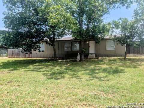 1131 Valeria, Marion, TX 78124