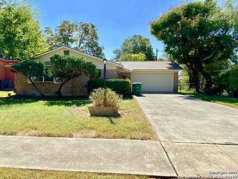 1102 Cerro Alto, San Antonio, TX 78213