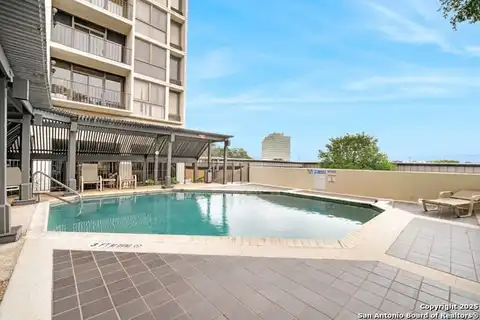 7701 Wurzbach, San Antonio, TX 78229