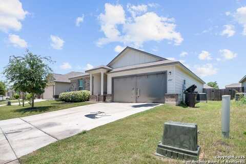 6907 Emerald Vly, San Antonio, TX 78242