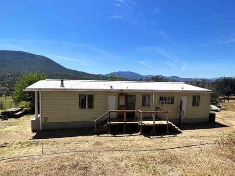 13008 Whitepine Pl, Hornbrook, CA 96044