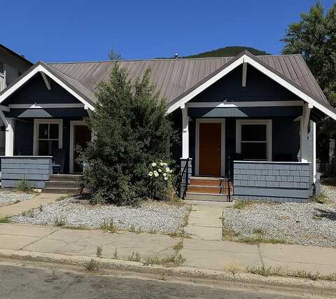 5702 / 5704 Shasta Avenue, Dunsmuir, CA 96025