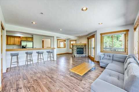 4040 SILVERHEELS DRIVE, Silverthorne, CO 80498