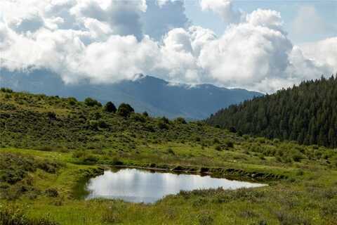 8034 STATE HIGHWAY 131, Toponas, CO 80479