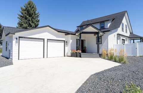 1922 N Donwood Ln, Greenacres, WA 99016