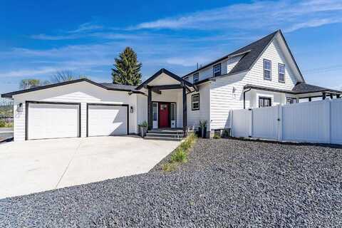 1922 N Donwood Ln, Greenacres, WA 99016