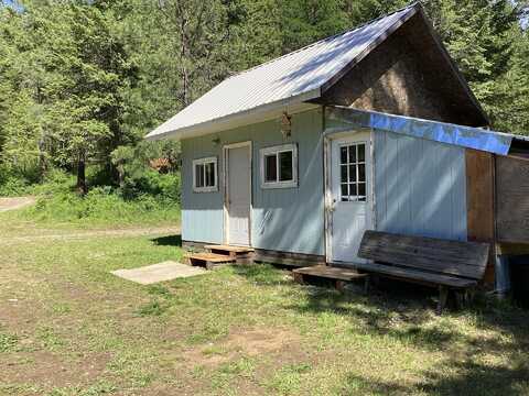 2559 United Copper Mine Rd, Chewelah, WA 99109