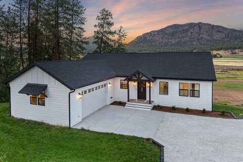 2419 C Indian Ridge Rd, Chewelah, WA 99109
