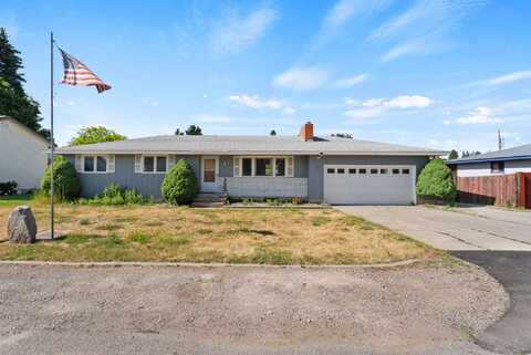 8319 E Liberty Ave, Millwood, WA 99212