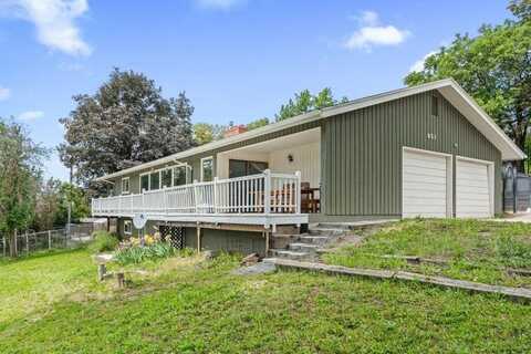 851 N Oak St, Colville, WA 99114