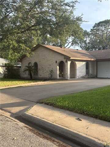 1509 Olmos Circle, Alice, TX 78332