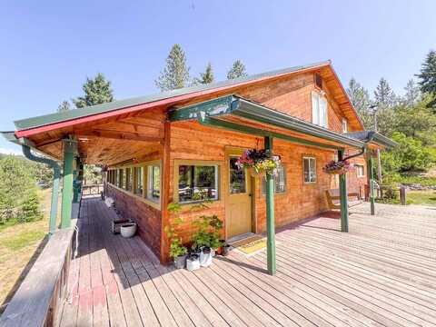 563 Graham Rd, Colville, WA 99114
